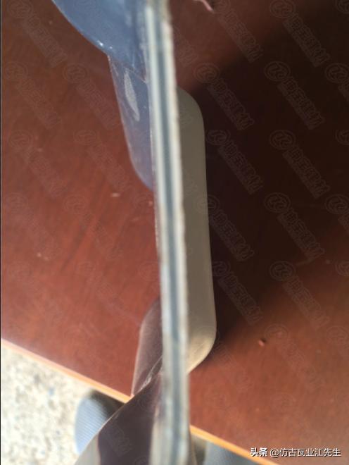 白底樹脂瓦質量好?揭開各白底樹脂瓦的秘密,曝光真相,還原事實